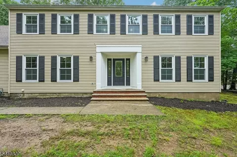 12 Apache Rd, Wayne, NJ 07470 photo 3