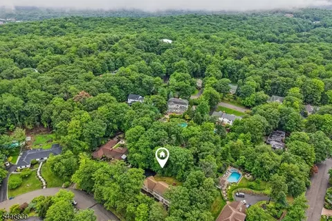 12 Apache Rd, Wayne, NJ 07470 photo 42