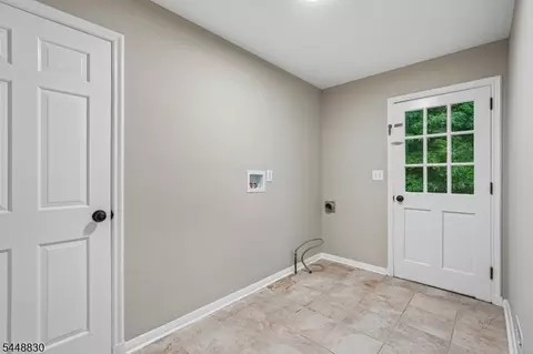 12 Apache Rd, Wayne, NJ 07470 photo 24