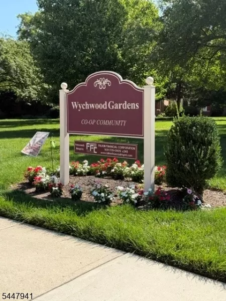39 Sandra Cir # A, Westfield, NJ 07090