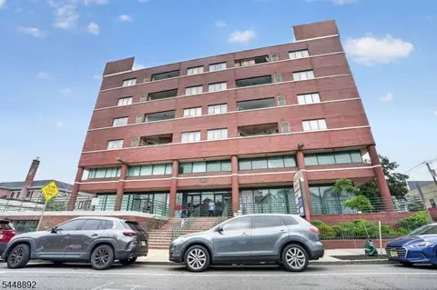 41-51 Wilson Ave #D, Newark, NJ 07105