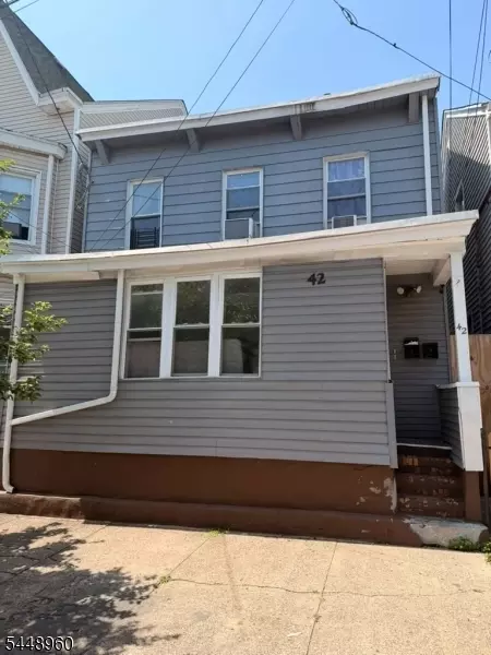 42 N York St, Paterson, NJ 07524
