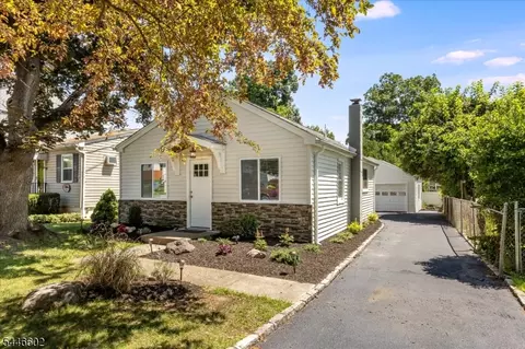 202 Marcella Rd, Parsippany, NJ 07054