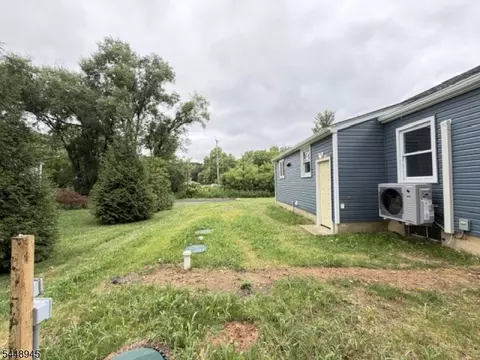 Exterior - 6 Maple Ln, Hampton, NJ 08827 photo 6 of 6