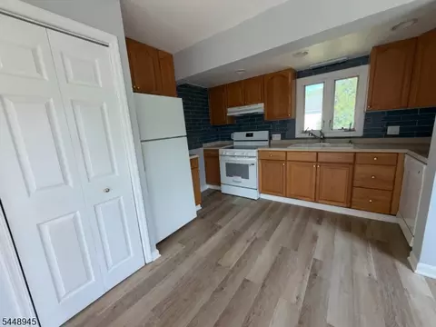 Kitchen - 6 Maple Ln, Hampton, NJ 08827 photo 1 of 1