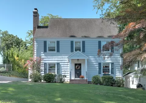 5 Birdseye Gln, Verona, NJ 07044