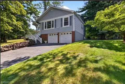 144 Gould Ave, Caldwell, NJ 07006
