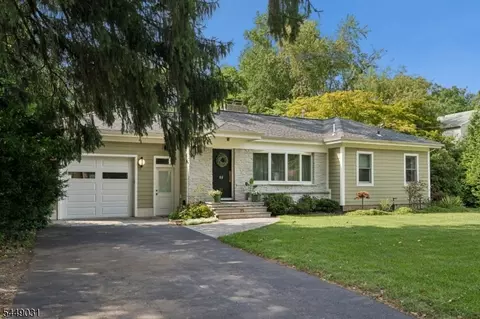 75 Birchwood Knls, Lawrence Township, NJ 08648
