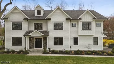 51 Glenmere Dr, Chatham Twp, NJ 07928