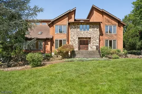 22 Garrity Ter, Pine Brook, NJ 07058