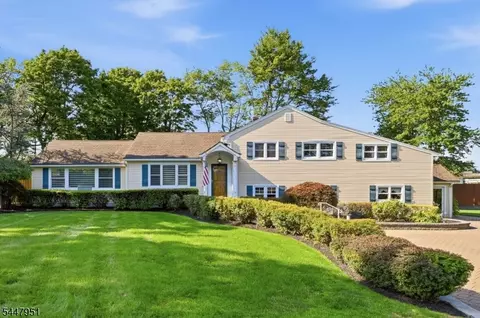 133 Sandra Dr, Parsippany, NJ 07054