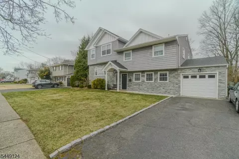 70 Pitt Rd, Springfield, NJ 07081