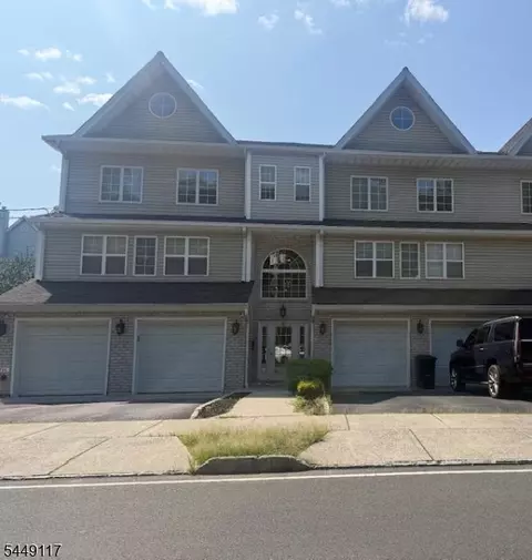20 Mountain Ave #4, Paterson, NJ 07501