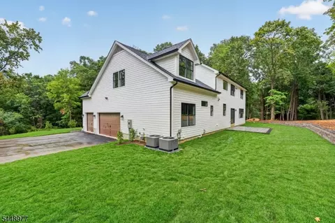 Exterior - 52 Old Brookside Rd, Randolph, NJ 07869 photo 7 of 7