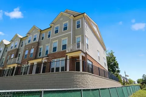 1015 Station Rd, Branchburg, NJ 08876
