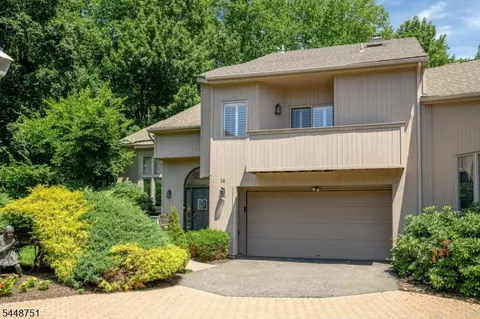 14 Robinhood Dr, Mountain Lakes, NJ 07046