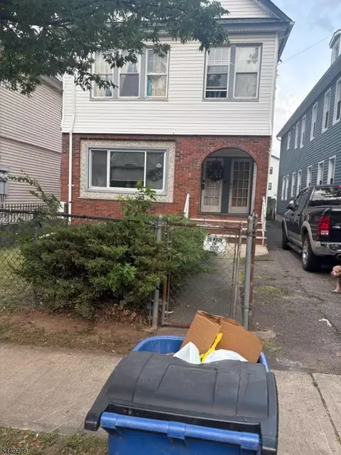 954 Madison Ave #2, Elizabeth, NJ 07201