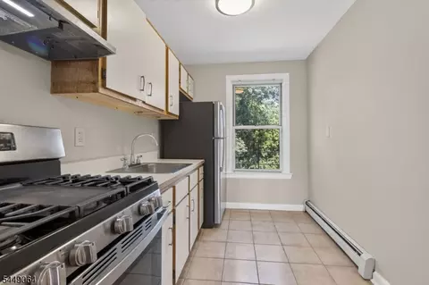 Kitchen - 939 E Front St # C, Plainfield, NJ 07062 photo 1 of 3
