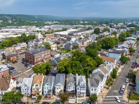 109 Lyon St, Paterson, NJ 07524