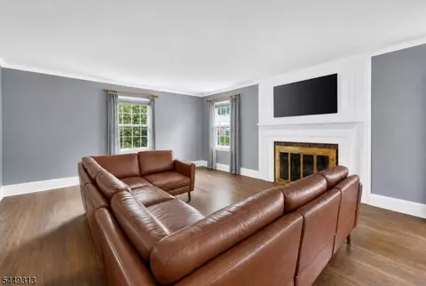 Living - 85 Ann St, Dover, NJ 07801 photo 3 of 3