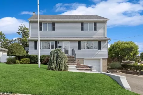 56 Chesapeake Ave, Lake Hiawatha, NJ 07034