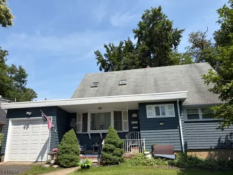 1033 Clinton Ave, South Plainfield, NJ 07080