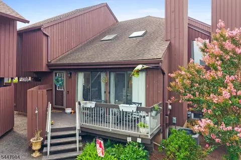 4121 Bloomingdale Dr, Hillsborough, NJ 08844