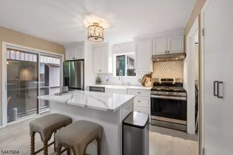 4121 Bloomingdale Dr, Hillsborough, NJ 08844