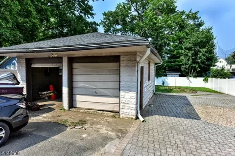 Exterior - 74 Ross Ave, Hackensack, NJ 07601 photo 3 of 4