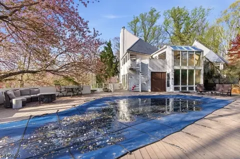 72 Washington Valley Rd, Morristown, NJ 07960