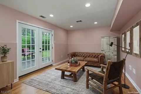 Living - 2025 Oak Tree Rd, Edison, NJ 08820 photo 2 of 2