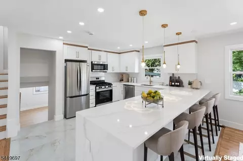 2766 Alice Ter, Union, NJ 07083