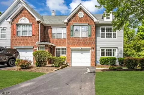 2002 S Branch Dr, Whitehouse Station, NJ 08889