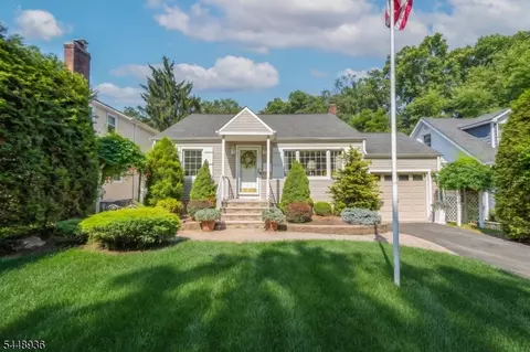 63 Hazel Ave, Livingston, NJ 07039