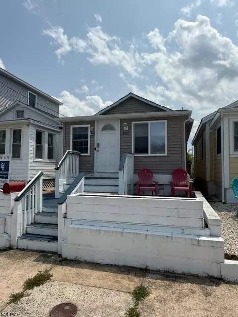 257 Sheridan Ave, Seaside Heights, NJ 08751