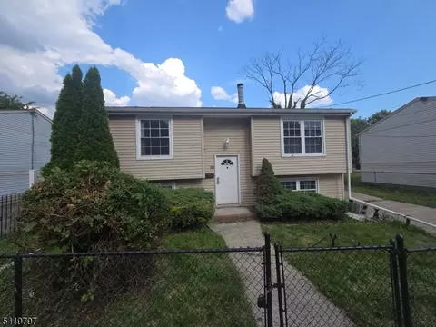 88-90 Halstead St, Newark City, NJ 07106