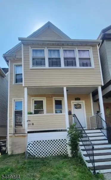 236 Halsted St, East Orange, NJ 07018