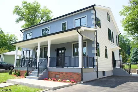 6 Henoch Ave, Clifton, NJ 07013