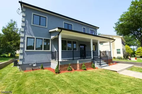 6 Henoch Ave, Clifton, NJ 07013