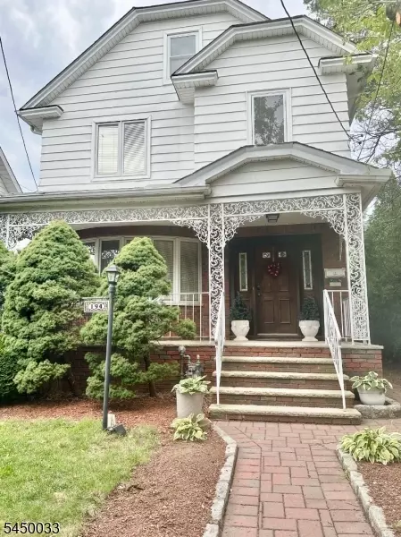 194 Glenwood Rd, Elizabeth, NJ 07208