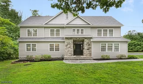5 Harrison Dr, Berkeley Heights, NJ 07922 photo 2