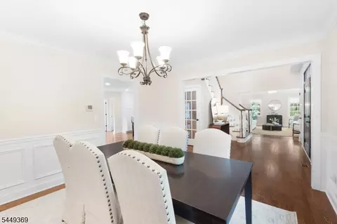 Dining - 5 Harrison Dr, Berkeley Heights, NJ 07922 photo 2 of 4