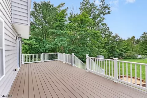 Exterior - 5 Harrison Dr, Berkeley Heights, NJ 07922 photo 4 of 6