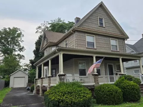 360 New Market Rd, Dunellen, NJ 08812