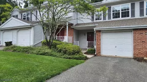 56 Hickory Way, Mount Arlington, NJ 07856