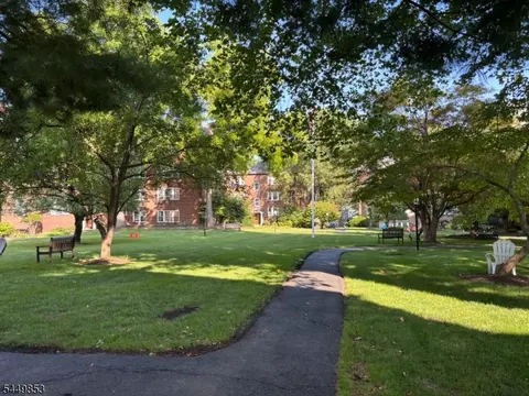 217 Prospect Ave #5-2A, Cranford, NJ 07016