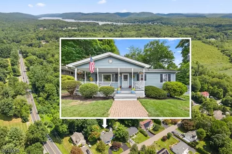 3 Lou Ann Blvd, West Milford, NJ 07480