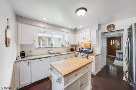 Kitchen - 4 Prospect Pl, Springfield, NJ 07081 photo 1 of 3
