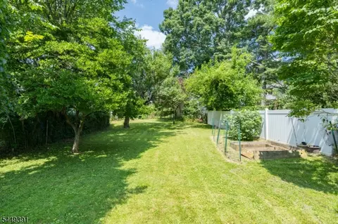 Exterior - 4 Prospect Pl, Springfield, NJ 07081 photo 8 of 8