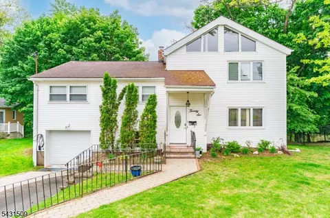 26 Cornell St, West Orange, NJ 07052